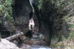 img_1283102820_882
