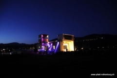 img_1237885399_486