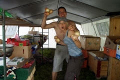 img_1266686427_243